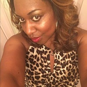 Meet your Posher, Evette